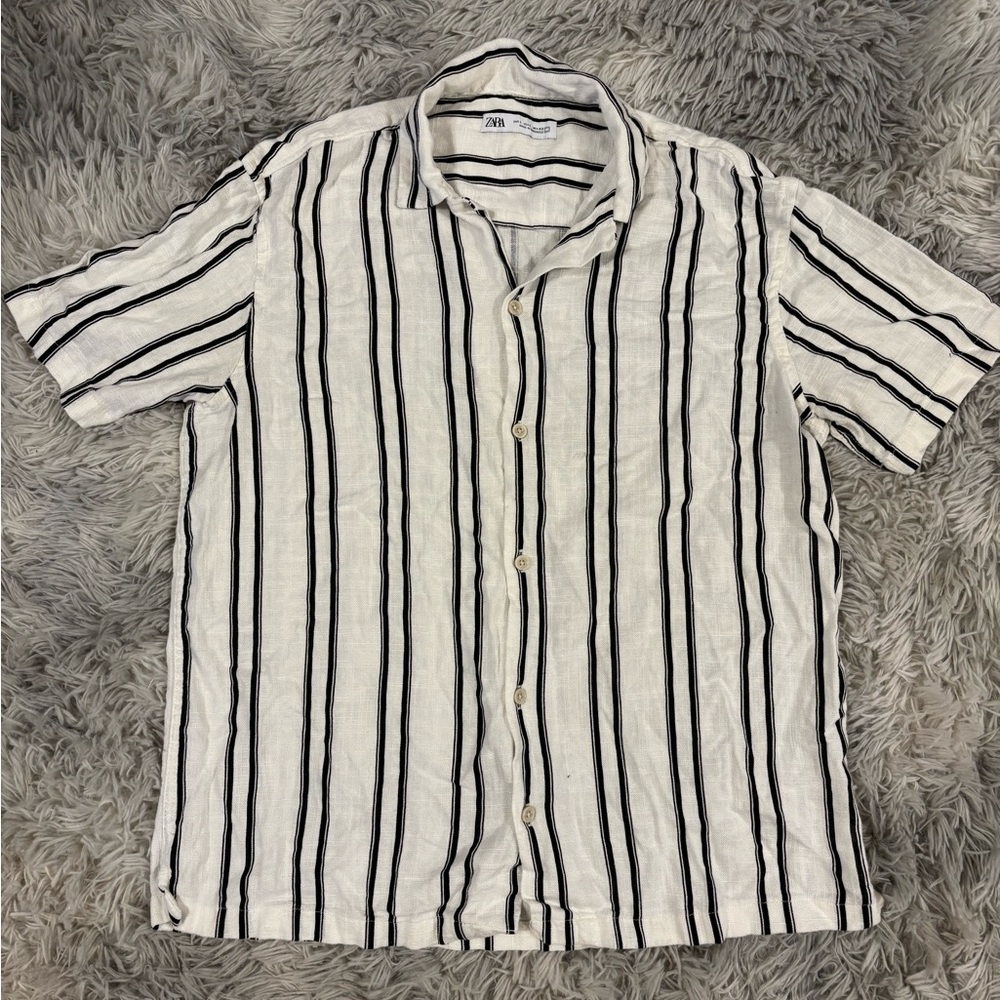 Zara Black and White Casual Button Down Shirt